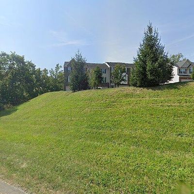 122 Maple Ridge Ct, Canonsburg, PA 15317