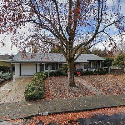 122 Rainier Cir, Vacaville, CA 95687