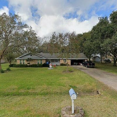 122 Ridge Rd, Manvel, TX 77578