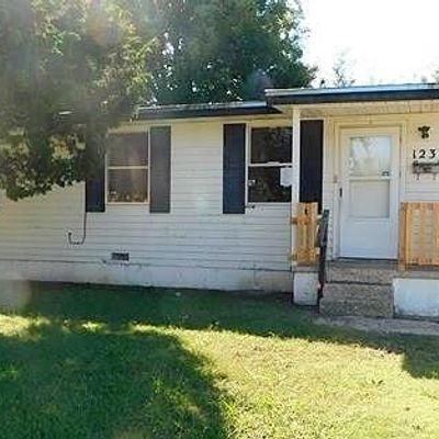 1234 Iowa St, Norman, OK 73069