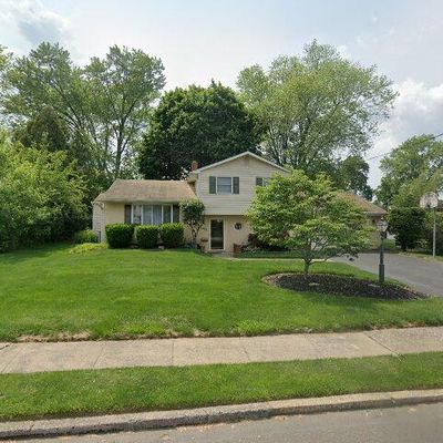 1246 Irma Rd, Warminster, PA 18974