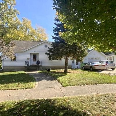 125 N Roosevelt Dr, Beaver Dam, WI 53916