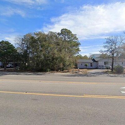 126 N Middleton Avenue Oak Island, Island, NC 28465