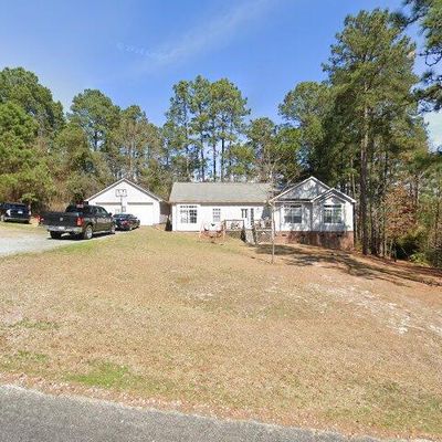 127 Bellhaven Dr, Carthage, NC 28327