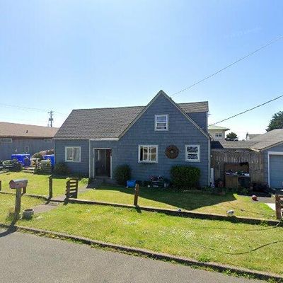 127 Ne Benton St, Newport, OR 97365