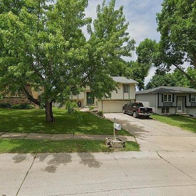 12742 Larimore Ave, Omaha, NE 68164