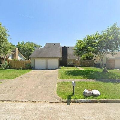 12803 Tennis Dr, Houston, TX 77099