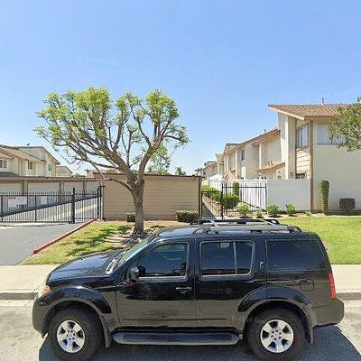 12836 12 Th St Apt 18, Chino, CA 91710