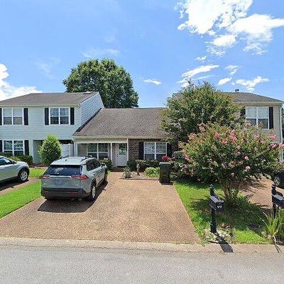 1284 Leaside Ln, Hixson, TN 37343