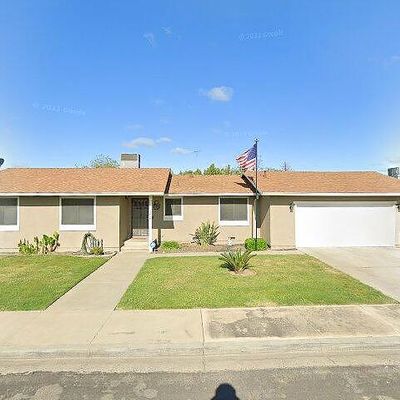 1299 Expedition St, Turlock, CA 95380