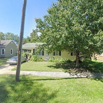 1302 S Moniteau Ave, Sedalia, MO 65301