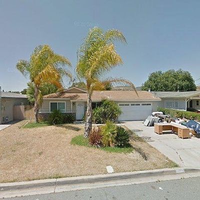 13030 S Mountain Dr, Lakeside, CA 92040