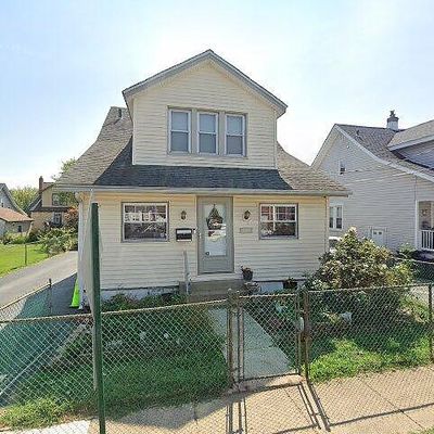 131 Harvey Ave, Marcus Hook, PA 19061