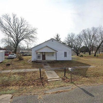 1316 Briggs Ave, Parsons, KS 67357