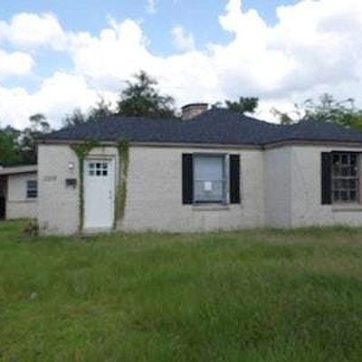 1319 Oklahoma St, Lake Charles, LA 70607