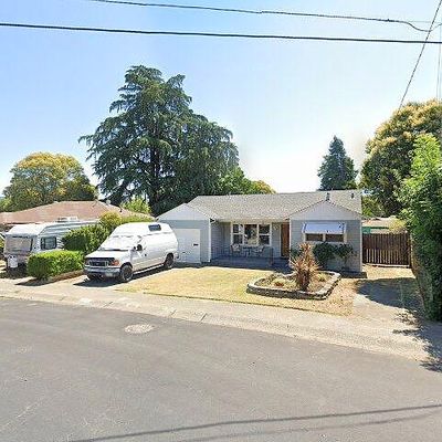 1169 Elm St, Ukiah, CA 95482