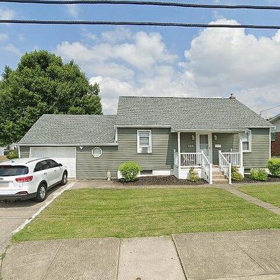 1169 Howertown Rd, Catasauqua, PA 18032