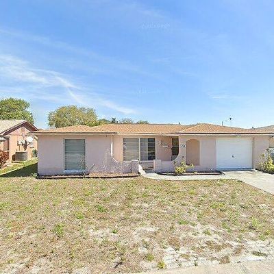 1174 Chelsea Ln, Holiday, FL 34691