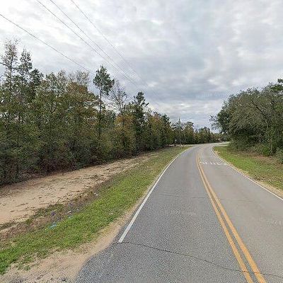 118 E Larkspur Ave, Defuniak Springs, FL 32433