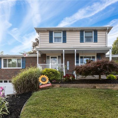 120 Lindsay Rd, Carnegie, PA 15106