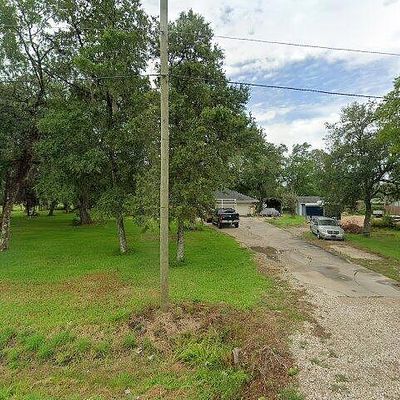 1202 County Road 205, Angleton, TX 77515