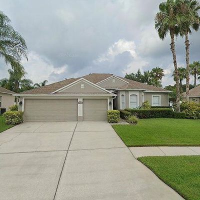 1209 Yardley Dr, Wesley Chapel, FL 33544