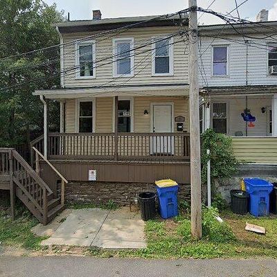 121 Fisher Ave, Middletown, PA 17057