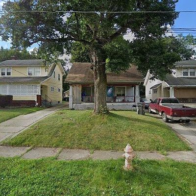 121 Labelle Ave, Youngstown, OH 44507