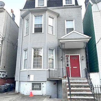 141 Hutton St, Jersey City, NJ 07307