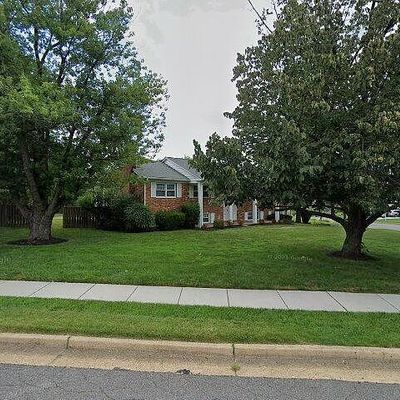 1424 Kingston Ave, Alexandria, VA 22302