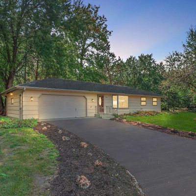 1427 Circle Dr, Burnsville, MN 55337