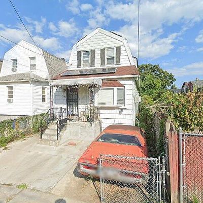 1432 Pearl St, Far Rockaway, NY 11691