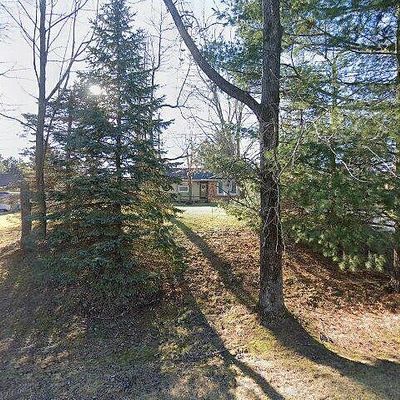 1450 E Sawdust Corners Rd, Lapeer, MI 48446