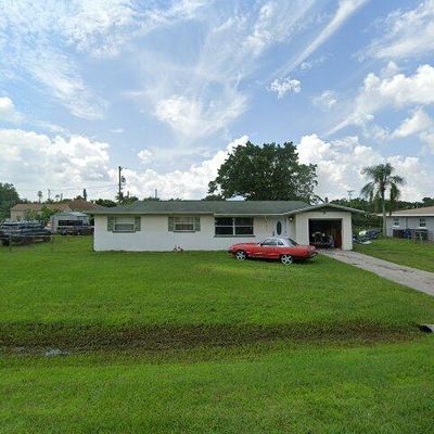 146 Gibson St, Fort Myers, FL 33905