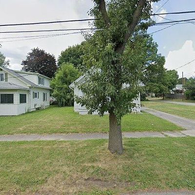 149 Crossfield Rd, Rochester, NY 14609