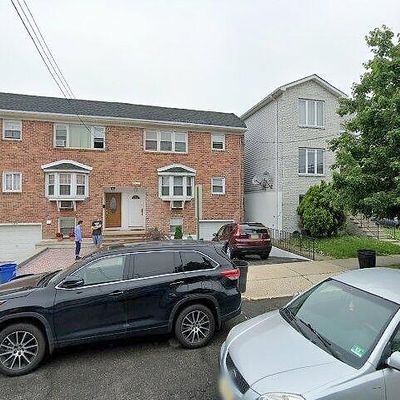 150 Sussex St, Harrison, NJ 07029