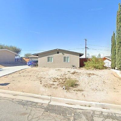 15104 Condor Rd, Victorville, CA 92394