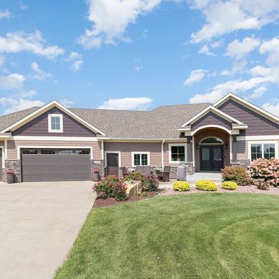 1528 Cottonwood Trl, New Prague, MN 56071