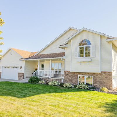 1323 Armstrong Rd Nw, Alexandria, MN 56308