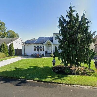 133 W 24 Th St, Deer Park, NY 11729