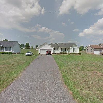 135 Kristina Dr #14, Cowpens, SC 29330