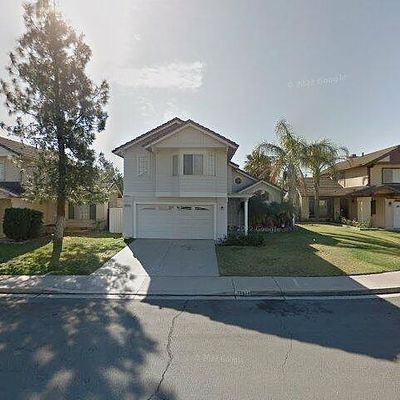 13571 Laramie Ct, Fontana, CA 92336