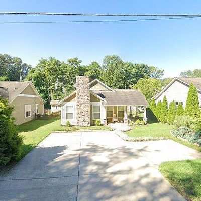 136 Lower Grassy Branch Rd, Asheville, NC 28805