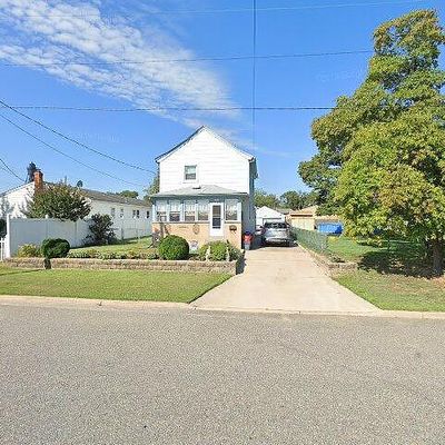 136 Mantua Ave, Paulsboro, NJ 08066