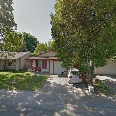 1364 Colfax Dr, Woodland, CA 95776