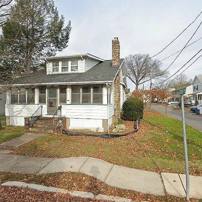 137 Cedar Ave, Hawthorne, NJ 07506