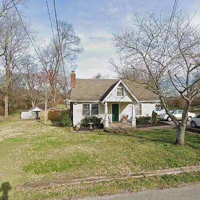 137 Shivel Dr, Hendersonville, TN 37075