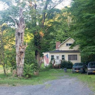 140 Burlingham Rd, Bloomingburg, NY 12721