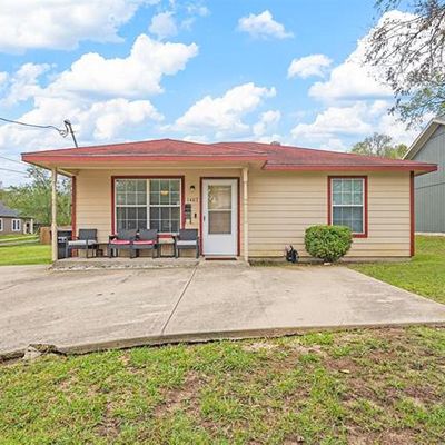 1407 Hemphill St, Greenville, TX 75401