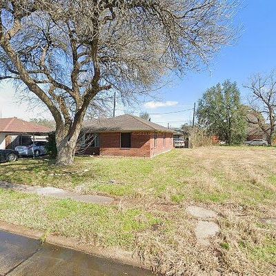 1407 Marguerite Ln, Pasadena, TX 77502